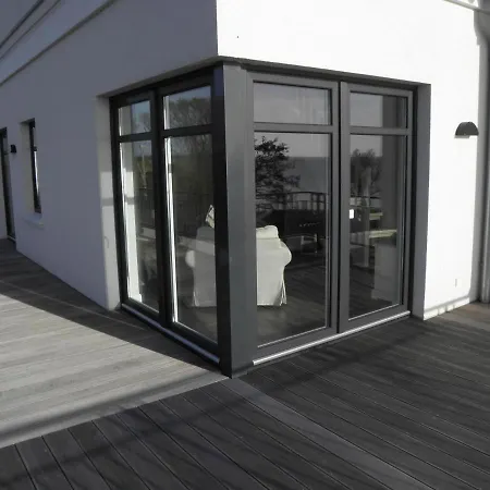 Fehmarn-ostseeferien / Meerblick-fehmarnsund / Strandresidenz Vogelflug * Fehmarnsund